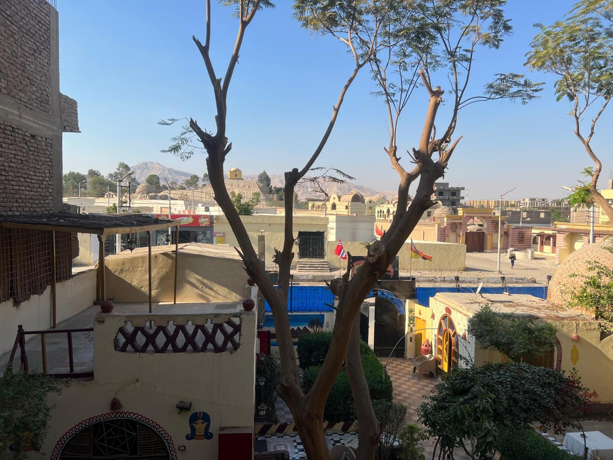 Elphardous Hotel Luxor Ngoại thất bức ảnh