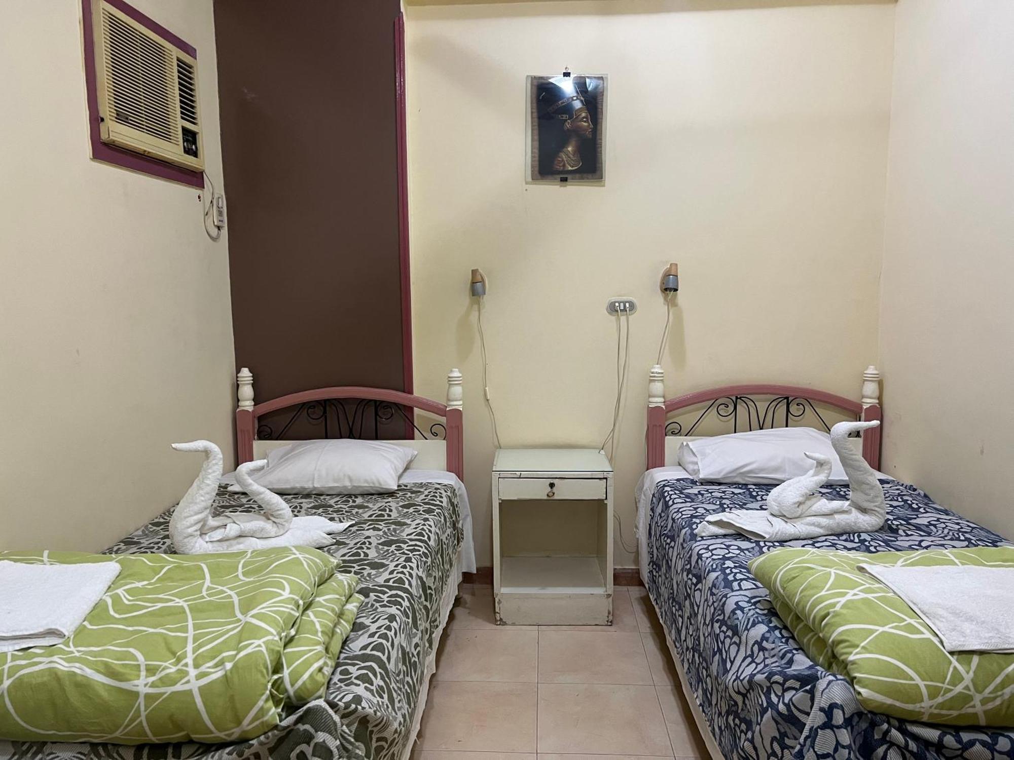 Elphardous Hotel Luxor Ngoại thất bức ảnh