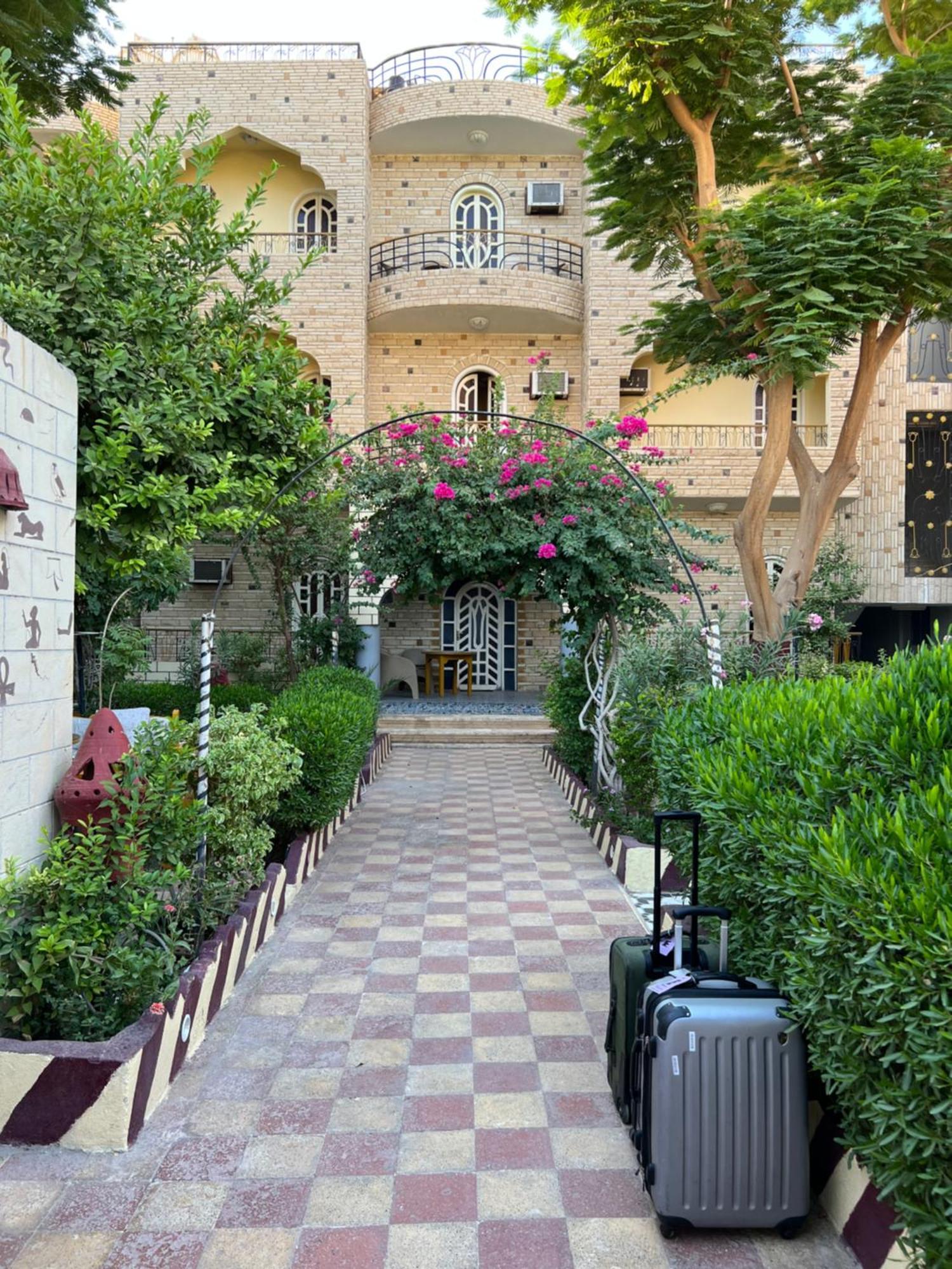 Elphardous Hotel Luxor Ngoại thất bức ảnh